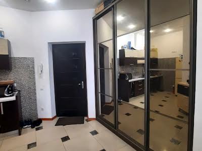 квартира по адресу Генуэзская ул., 36