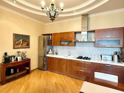 квартира за адресою Французький бульв., 35