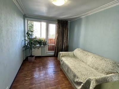 квартира по адресу Николая Ушакова ул., 4