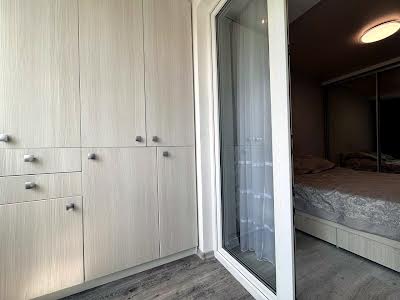 квартира за адресою Героїв просп., 19