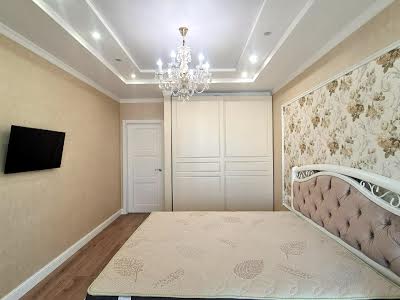 квартира за адресою Патріарха Мстислава Скрипника вул., 48-А