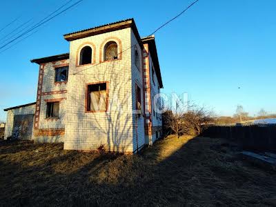 будинок за адресою Ніжин, Бузкова, 61ж