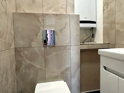 квартира за адресою Дніпровська набережна вул., 18-А