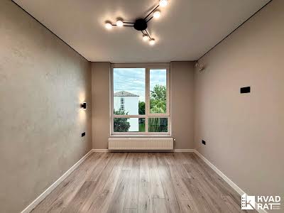 квартира за адресою Флотська вул., 10б