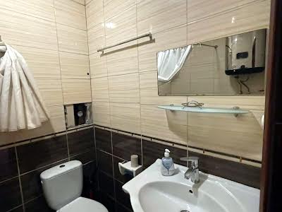 квартира за адресою Азовсталі вул., 1