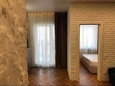 квартира за адресою Краснова вул., 1-А