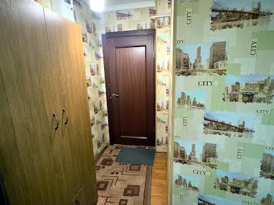 квартира за адресою Космонавтів вул., 1
