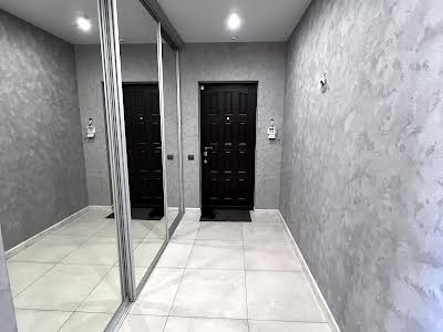 квартира за адресою Перлинна вул., 3