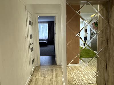 квартира за адресою Височана вул., 18