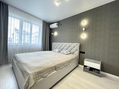 квартира по адресу Высочана ул., 18