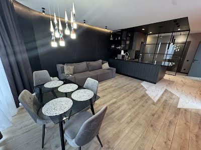 квартира за адресою Соборності просп. (Возз'єднання), 30а