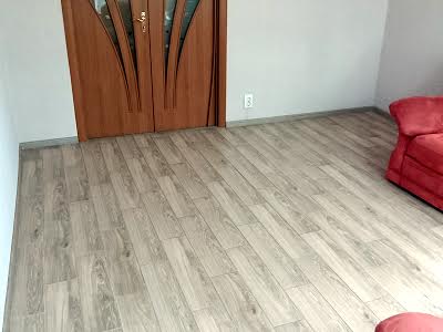квартира за адресою Квартальна вулиц вул. (Гладкова), 23