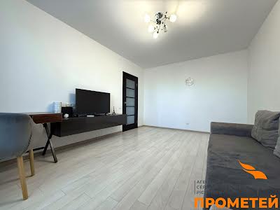 квартира за адресою Науки просп., 55а