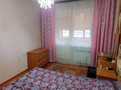 квартира за адресою Микільсько-Слобідська вул., 6/2