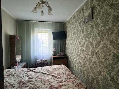 квартира за адресою Сержа Лифаря вул. (Олександра Сабурова), 16