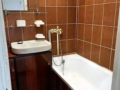 квартира за адресою Симиренка вул., 5