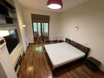 квартира за адресою Антоновича вул. (Горького), 14б