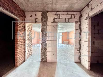 квартира за адресою Залізничне шосе, 45А