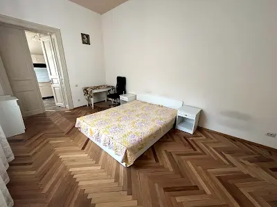 квартира за адресою Івана Франка вул., 60
