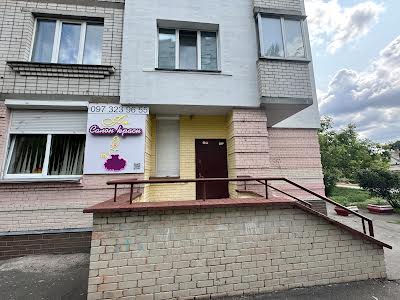 коммерческая по адресу Академика Булаховского ул., 5-В