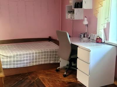 квартира за адресою Євгена Танцюри вул., 55