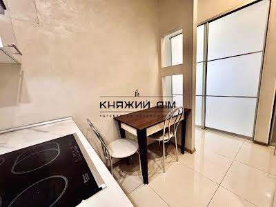 квартира по адресу Уинстона Черчилля ул. (Красноткацкая), 43