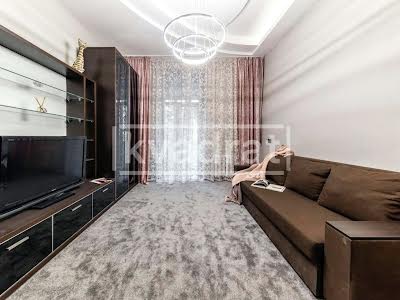 квартира за адресою Межигірська вул., 32А
