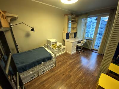 квартира по адресу Патриарха Мстислава Скрипника ул., 11