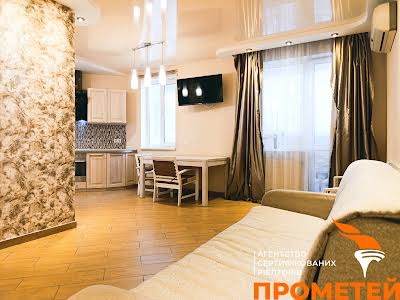 квартира за адресою Драгоманова вул., 6/1