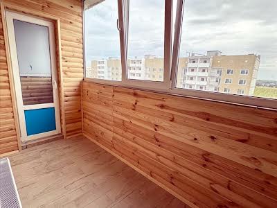 квартира за адресою Параджанова, 9
