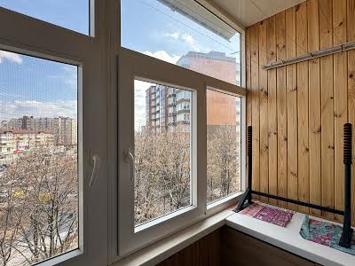 квартира за адресою Бориса Тена вул., 104
