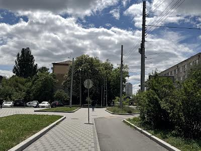 квартира за адресою Олександра Довженка вул., 14