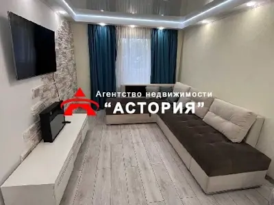 квартира по адресу Юбилейный просп., 17