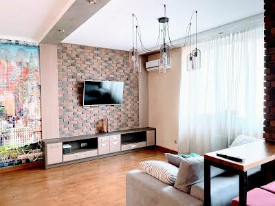 квартира по адресу Анны Ахматовой ул., 30