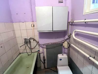 квартира за адресою Роксоляни вул., 6