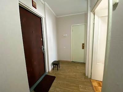 квартира за адресою Симиренка вул., 12-Б