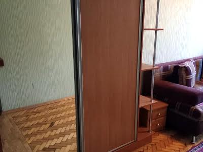 квартира за адресою Якова Новицького вул., 6