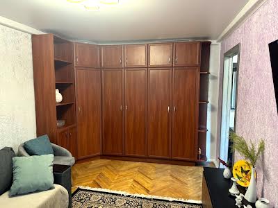 квартира за адресою Празька вул., 3