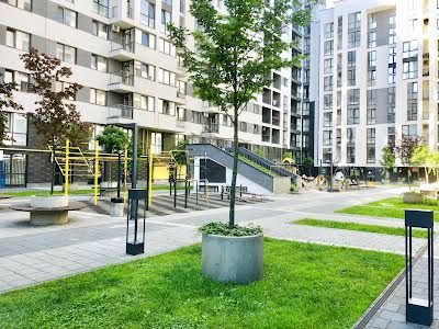 квартира за адресою Героїв УПА вул., 73