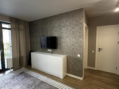 квартира по адресу Українська, 1б/1