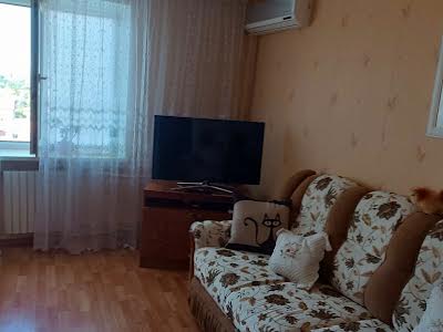 квартира за адресою вулиця Бригадна, 48