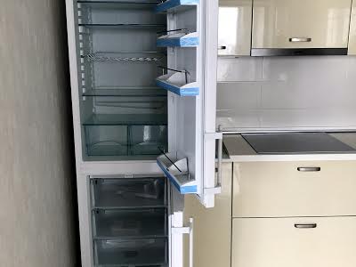 квартира за адресою Панаса Мирного вул., 28-А