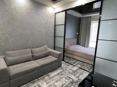 квартира за адресою 10 Фонтана, 67