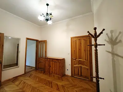 квартира по адресу Межигорская ул., 30