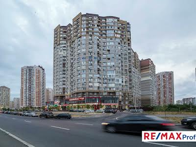 квартира за адресою Ахматової Анни вул., 30