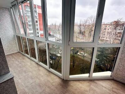 квартира за адресою Івана Мазепи вул. (Щорса), 20