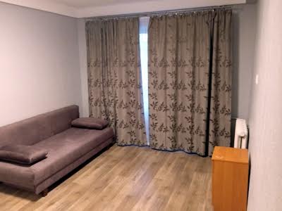 квартира по адресу Павла Тычины просп., 5