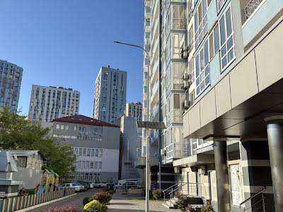 квартира за адресою Патріарха Мстислава Скрипника вул., 48-А