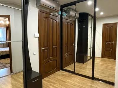 квартира за адресою Лук'янівська вул., 63
