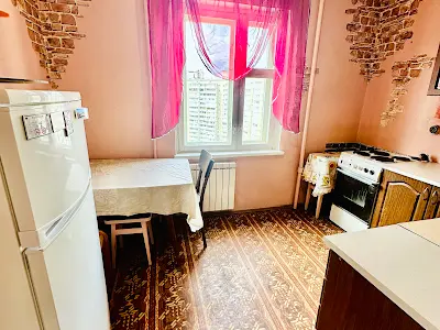 квартира по адресу Александра Мишуги ул., 1/4
